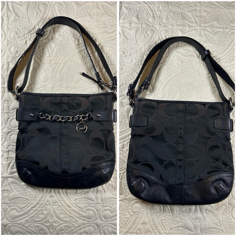 Coach Black Shoulder Bag chained - Picture 6 of 9